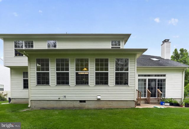 31 LONGFELLOW LN, Hainesport, NJ 08036