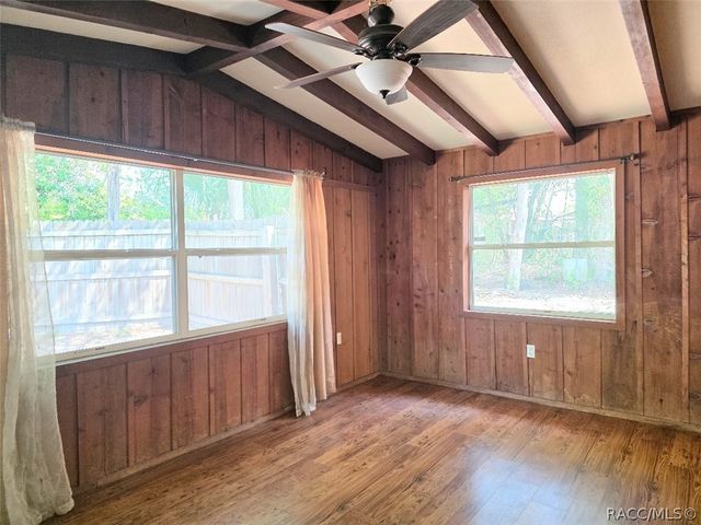 6595 W Curlew Place, Crystal River, FL 34429