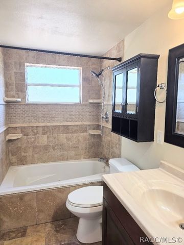 6595 W Curlew Place, Crystal River, FL 34429