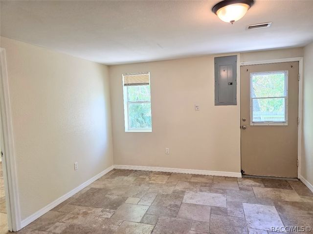 6595 W Curlew Place, Crystal River, FL 34429