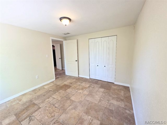 6595 W Curlew Place, Crystal River, FL 34429