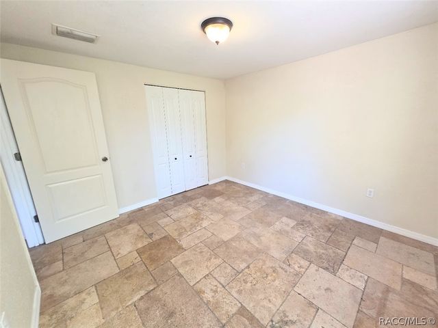 6595 W Curlew Place, Crystal River, FL 34429