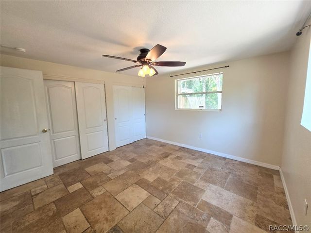 6595 W Curlew Place, Crystal River, FL 34429
