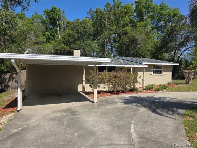 6595 W Curlew Place, Crystal River, FL 34429