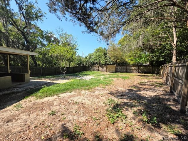 6595 W Curlew Place, Crystal River, FL 34429