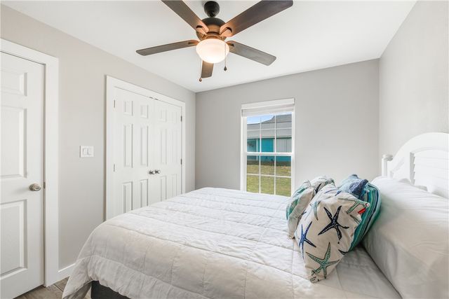 404 Chloes Way, Port Aransas, TX 78373