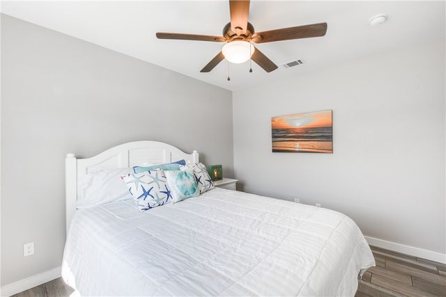 404 Chloes Way, Port Aransas, TX 78373