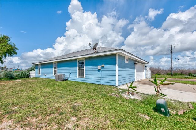 404 Chloes Way, Port Aransas, TX 78373