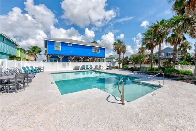 404 Chloes Way, Port Aransas, TX 78373