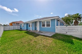 404 Chloes Way, Port Aransas, TX 78373