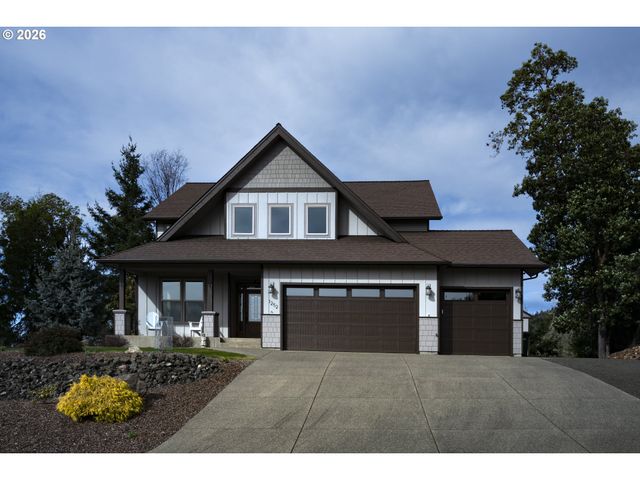 1252 SOUTHRIDGE Way, Roseburg, OR 97470