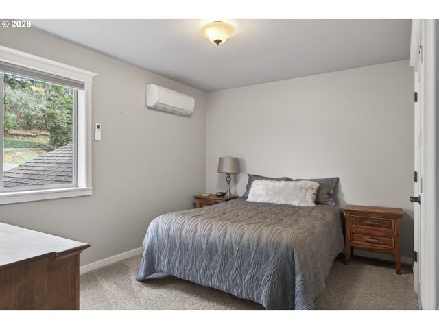 1252 SOUTHRIDGE Way, Roseburg, OR 97470