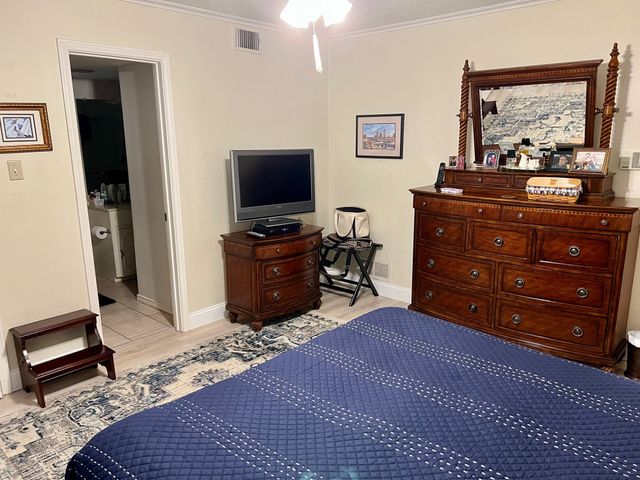 9139 Villa Park Circle, Dallas, TX 75225