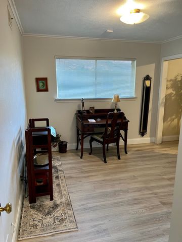 9139 Villa Park Circle, Dallas, TX 75225