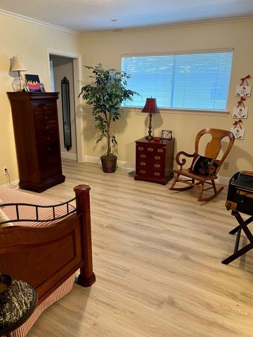 9139 Villa Park Circle, Dallas, TX 75225