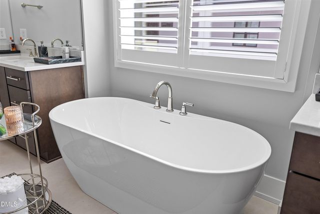 2928 Wexford Pond Way, Wake Forest, NC 27587