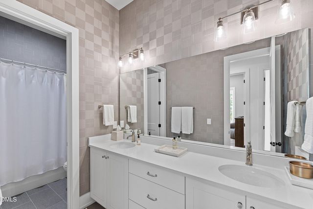 2928 Wexford Pond Way, Wake Forest, NC 27587