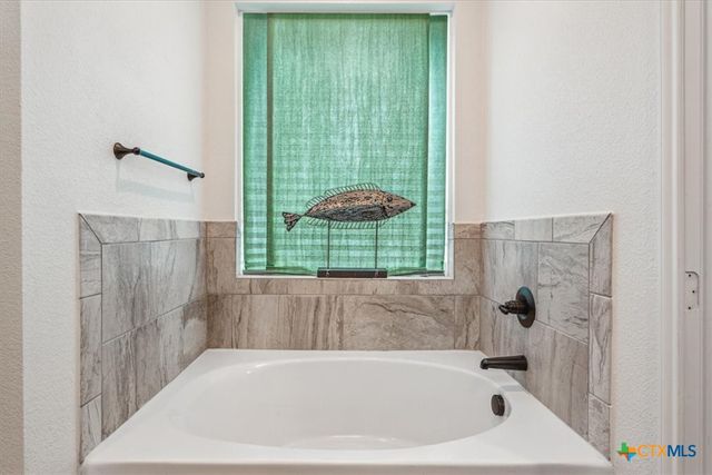 8409 Glade Drive, Temple, TX 76502