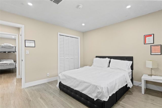 827 SW 29th Street, Fort Lauderdale, FL 33315