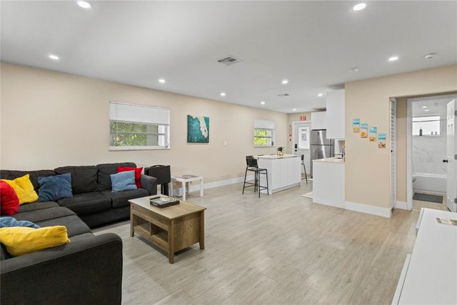 827 SW 29th Street, Fort Lauderdale, FL 33315