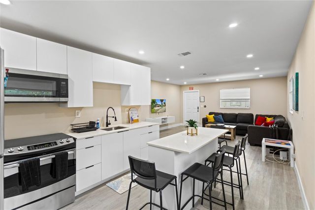 827 SW 29th Street, Fort Lauderdale, FL 33315