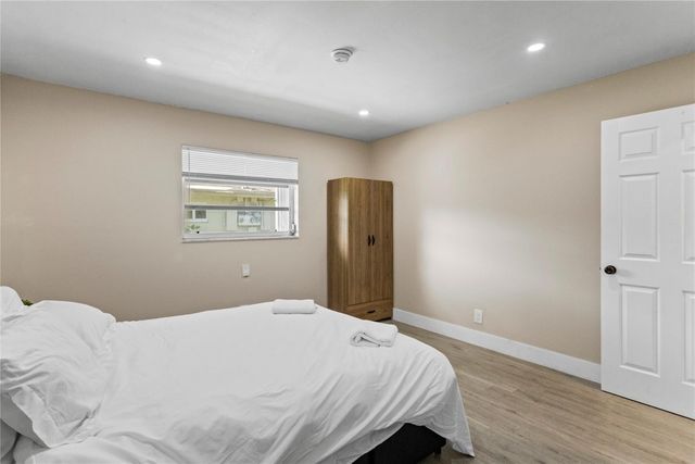 827 SW 29th Street, Fort Lauderdale, FL 33315