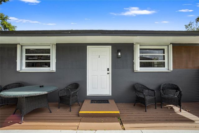 827 SW 29th Street, Fort Lauderdale, FL 33315