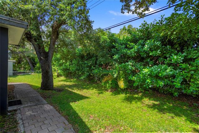 827 SW 29th Street, Fort Lauderdale, FL 33315