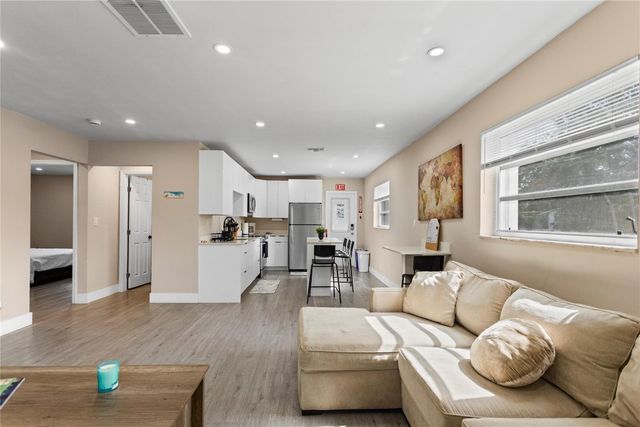 827 SW 29th Street, Fort Lauderdale, FL 33315