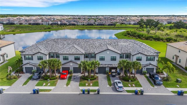 15227 SUNNY DAY DRIVE, Bradenton, FL 34211