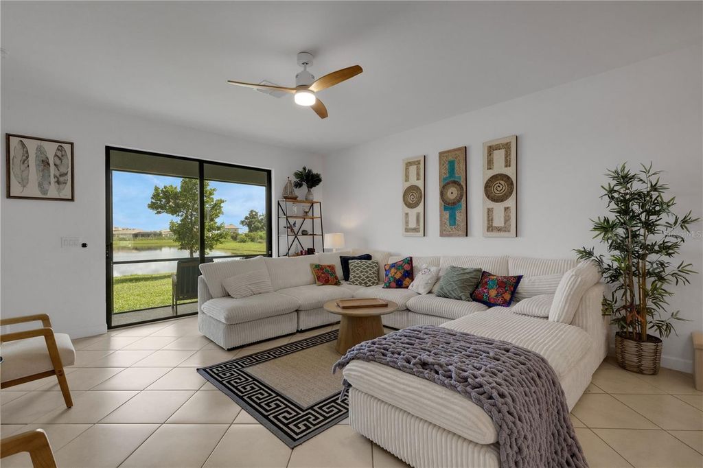 Image 18 of property listing at 15227 SUNNY DAY DRIVE, Bradenton, FL 34211