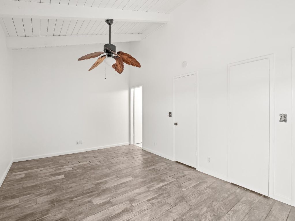 Image 12 of property listing at 355 W Sierra Avenue # 110, Fresno, CA 93704