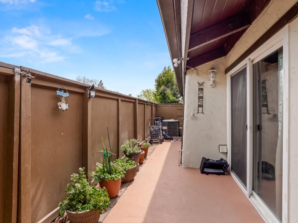 Image 20 of property listing at 355 W Sierra Avenue # 110, Fresno, CA 93704