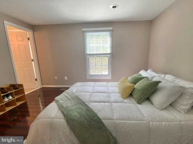 13077 OPEN HEARTH WAY, Germantown, MD 20874