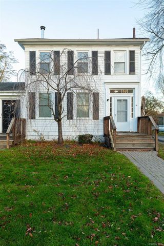 90 S HAMILTON Street, Poughkeepsie, NY 12601