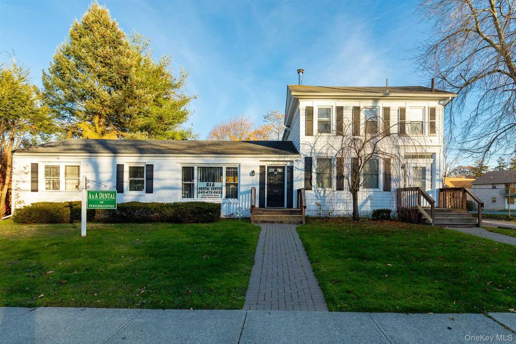 90 S HAMILTON Street, Poughkeepsie, NY 12601