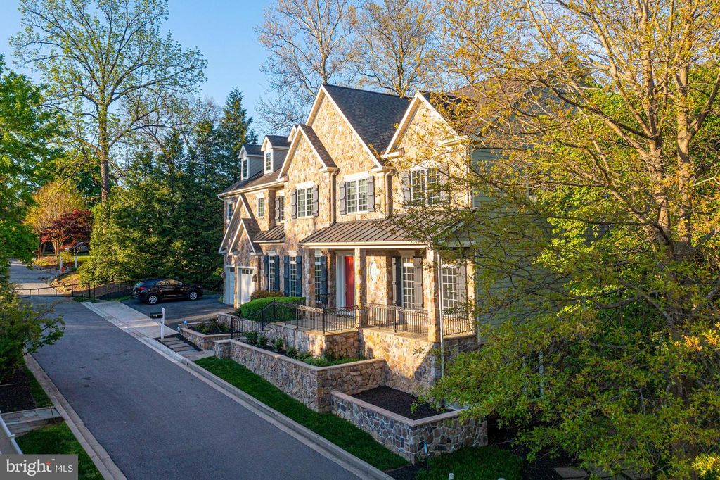 1100 WASHINGTONVILLE DR, Baltimore, MD 21210