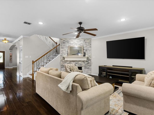 3924 Eaglerun Drive, Fort Worth, TX 76262