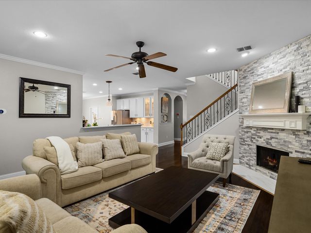3924 Eaglerun Drive, Fort Worth, TX 76262