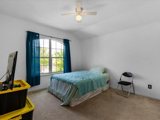 3924 Eaglerun Drive, Fort Worth, TX 76262