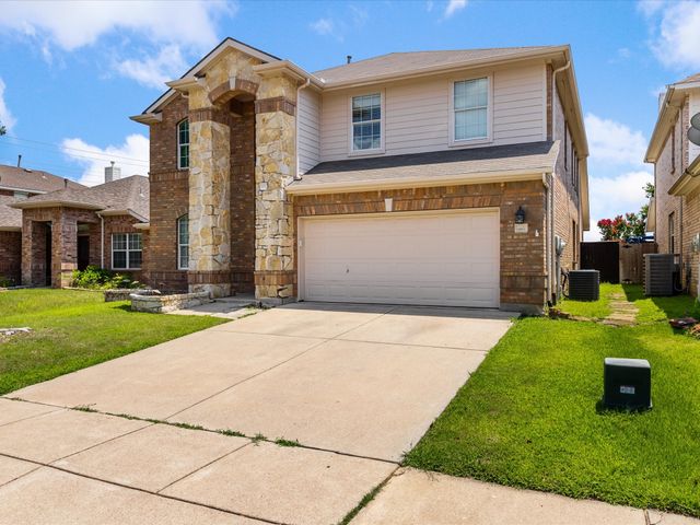3924 Eaglerun Drive, Fort Worth, TX 76262