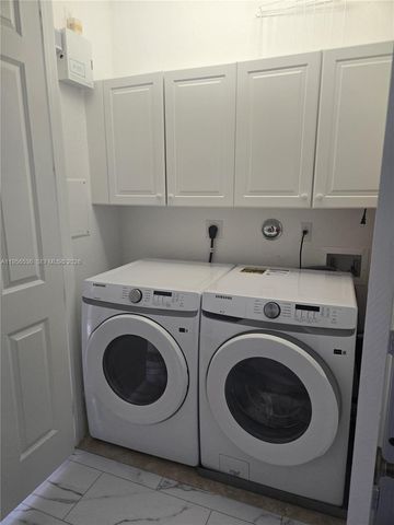 8335 NW 8th Ter, Boca Raton, FL 33487