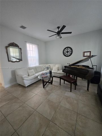 8335 NW 8th Ter, Boca Raton, FL 33487