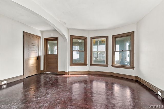 502 High Street, Buffalo, NY 14211
