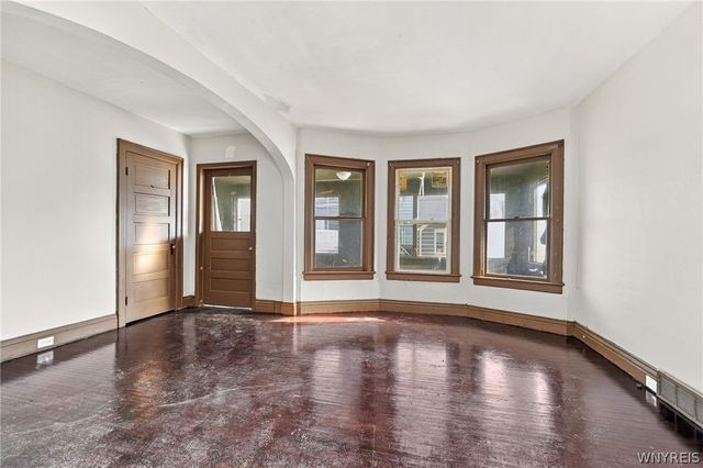 502 High Street, Buffalo, NY 14211