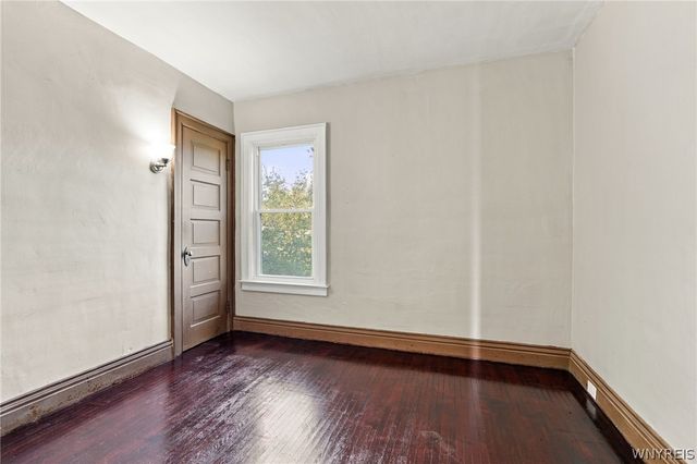502 High Street, Buffalo, NY 14211