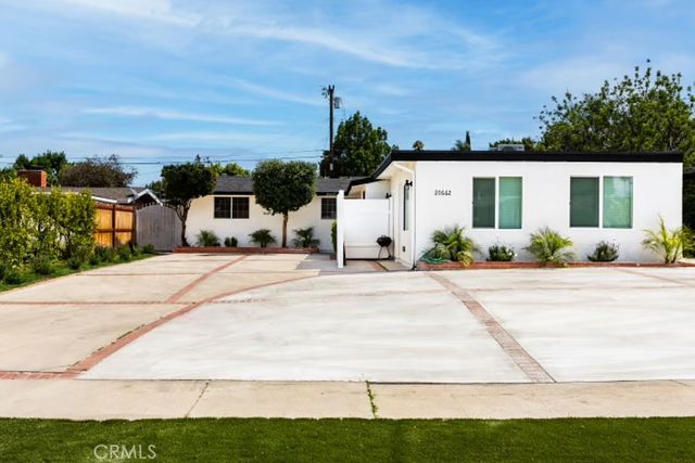 20660 Lemay Street, Winnetka, CA 91306