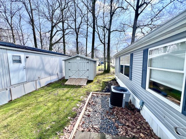 1645 GLENHAVEN Lane, Erie, PA 16509