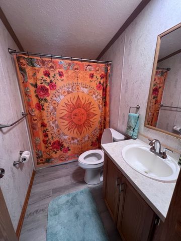 1645 GLENHAVEN Lane, Erie, PA 16509