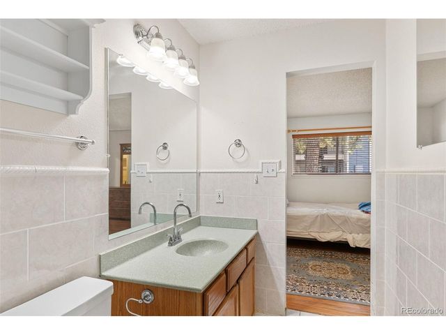 2350 E Geddes Ave E, Centennial, CO 80122